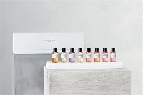 dior montaigne selection fragrance discovery set|Maison Christian Dior Fragrance Discovery Set: 8 Fragrances.